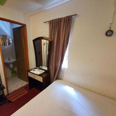 Oyo 1167 Rest And Go Hotel Κλάνγκ Εξωτερικό φωτογραφία