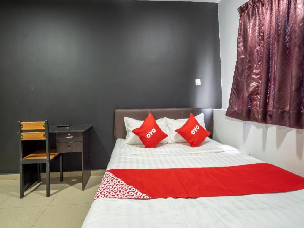 Oyo 1167 Rest And Go Hotel Κλάνγκ Εξωτερικό φωτογραφία