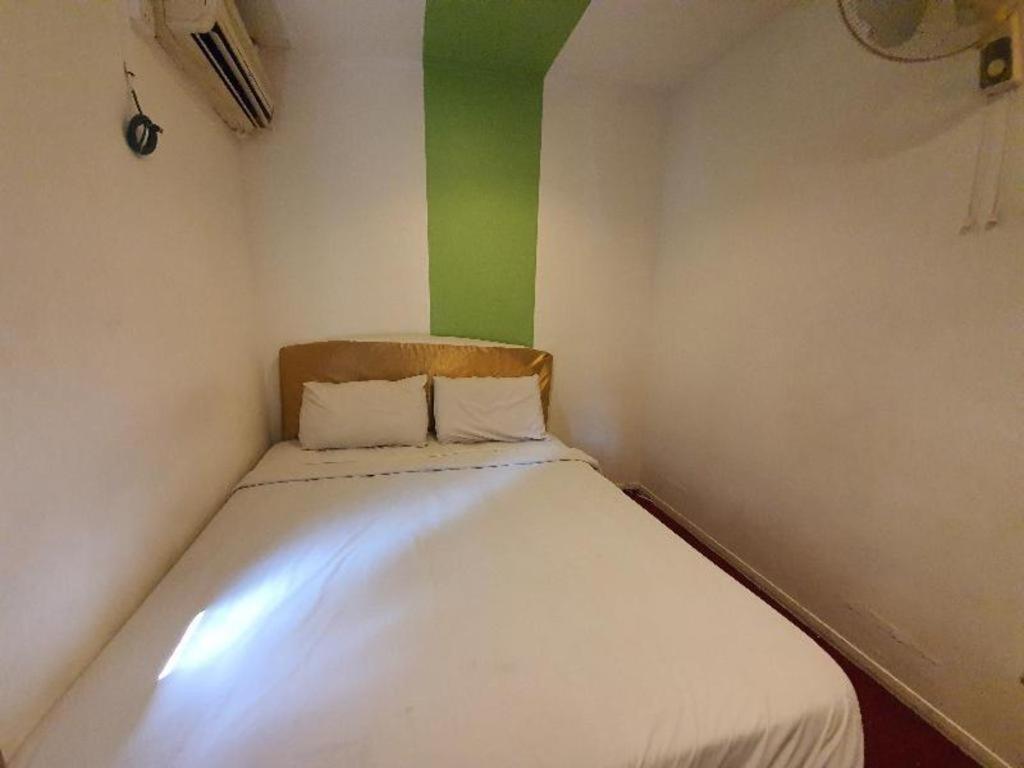 Oyo 1167 Rest And Go Hotel Κλάνγκ Εξωτερικό φωτογραφία