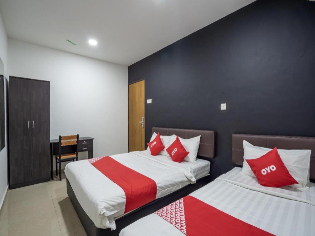 Oyo 1167 Rest And Go Hotel Κλάνγκ Εξωτερικό φωτογραφία